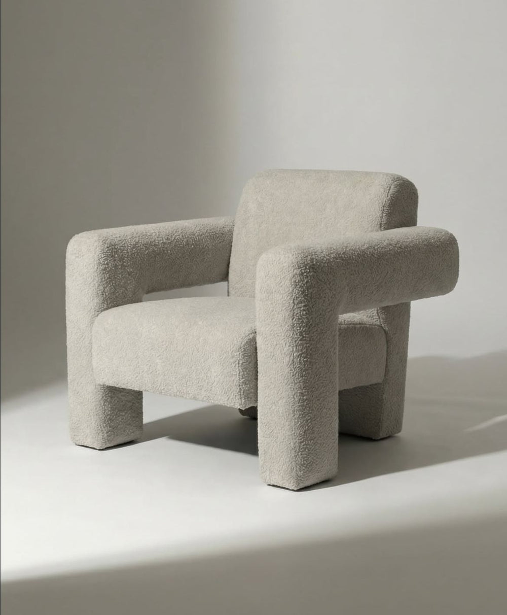 The Cloud Relaxed Chair 