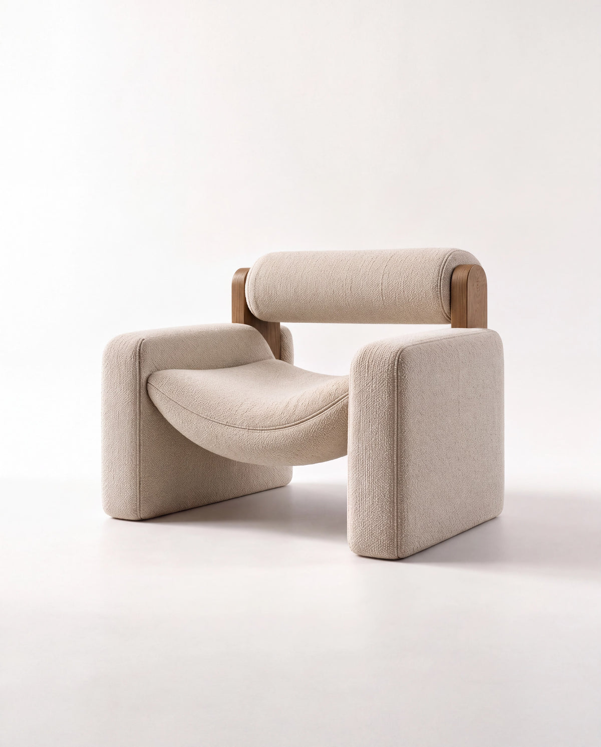 ROLLO Oak Lounge Chair - side profile with oak support