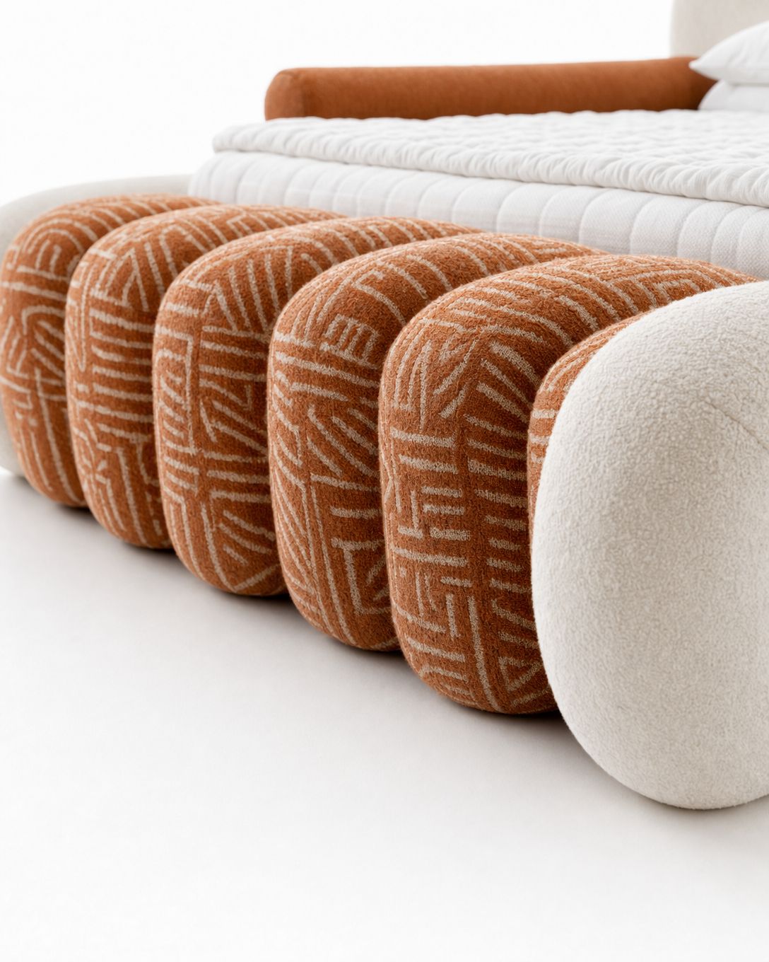 AURELIA Bed