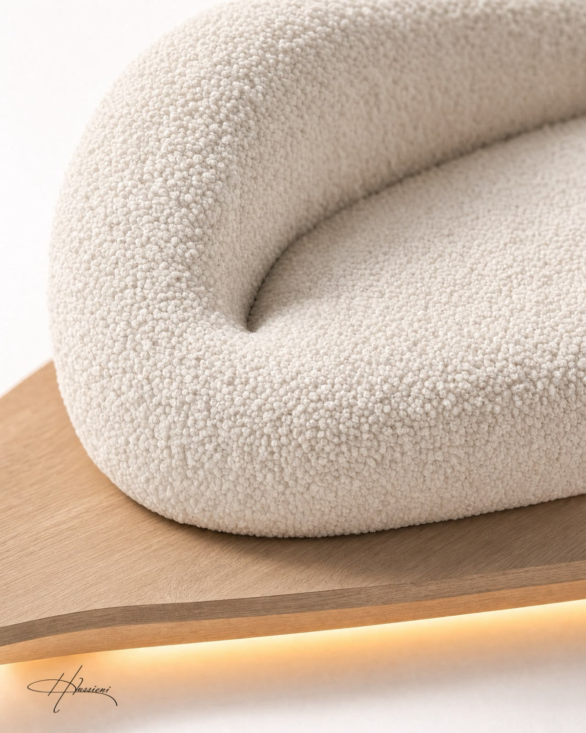 AERIS Lounge Bench