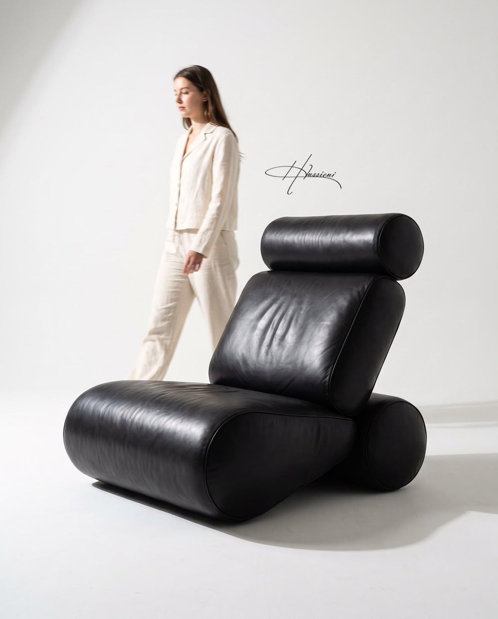 bolster-lounge-chair
