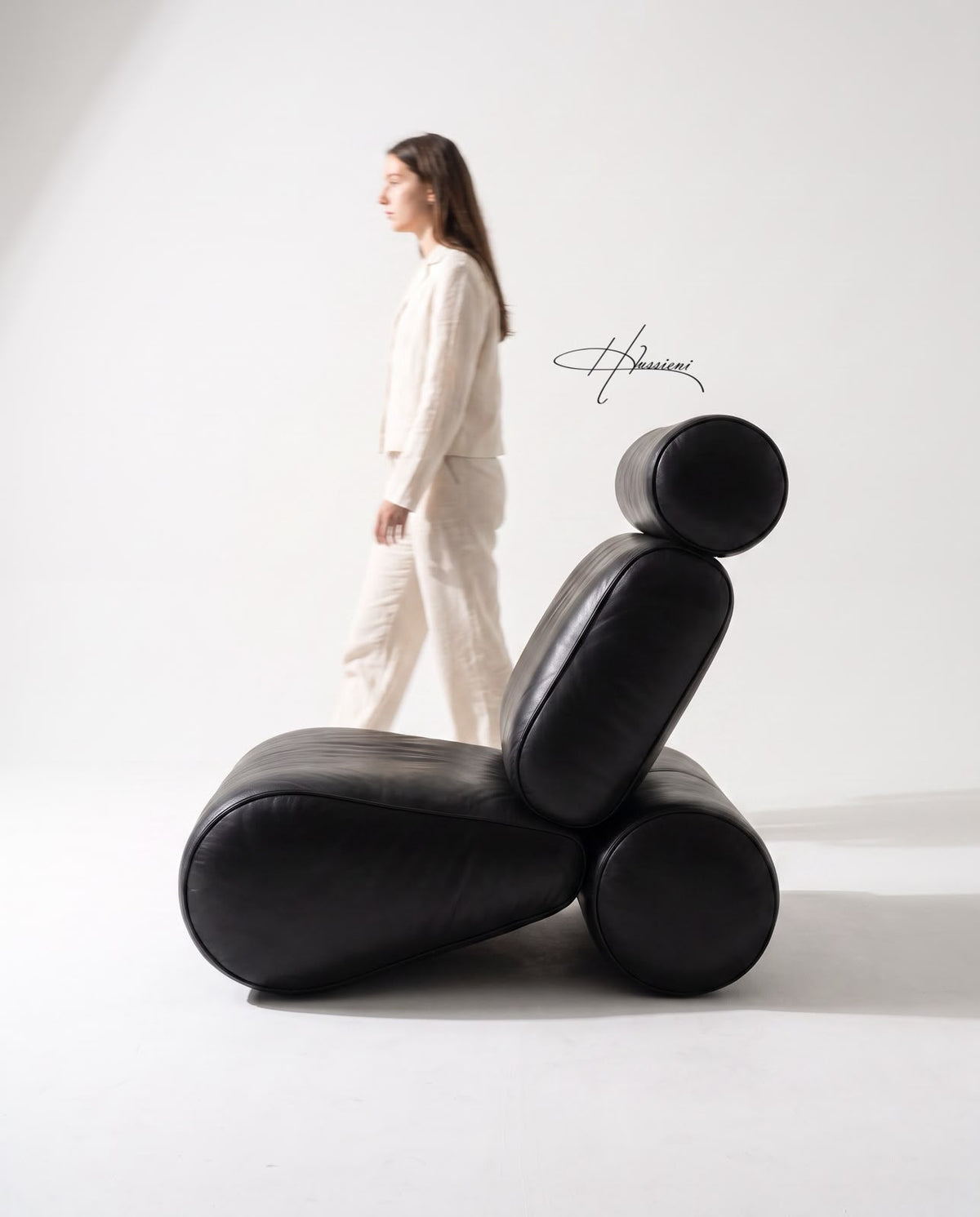 BOLSTER Lounge Chair