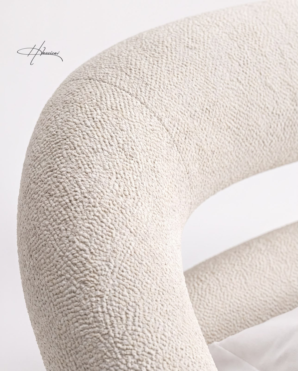 LOOP Sculptural Bed