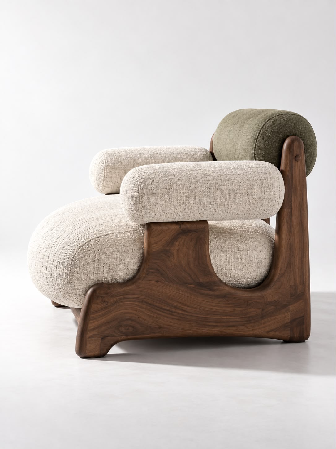 RIVO Sculptural Lounge Chair