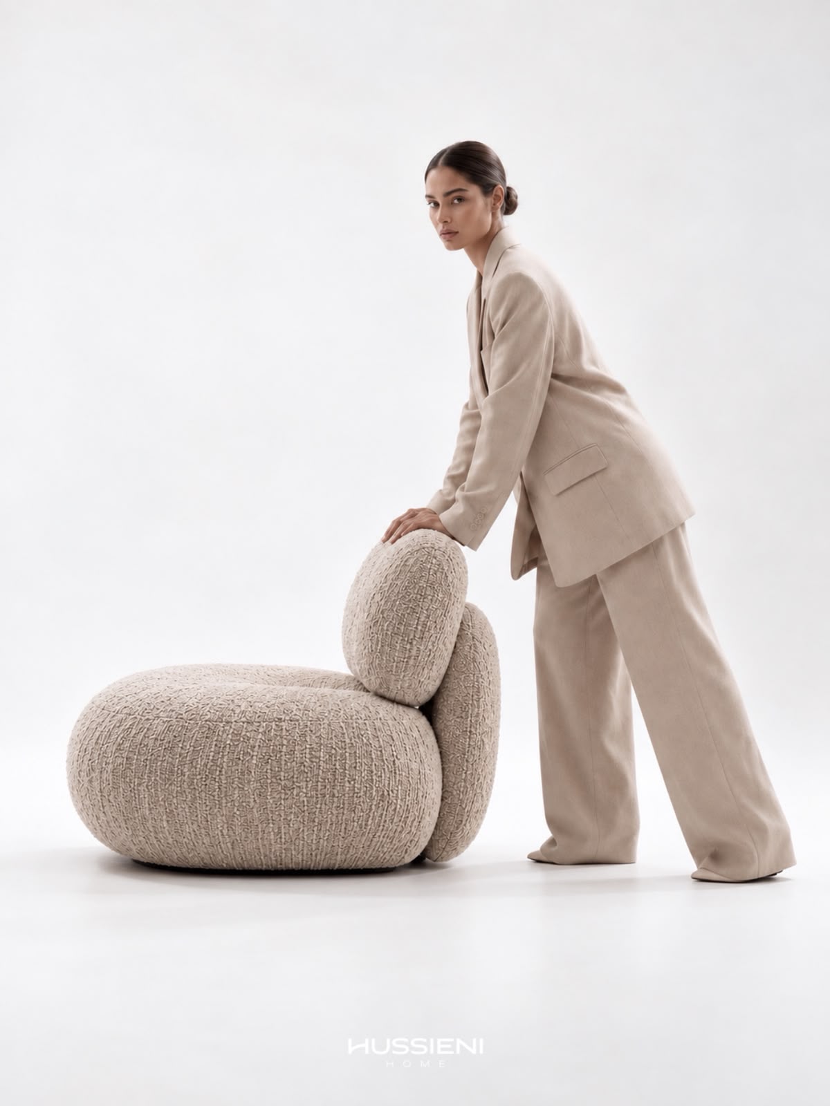 MOMO Sculptural Lounge Chair