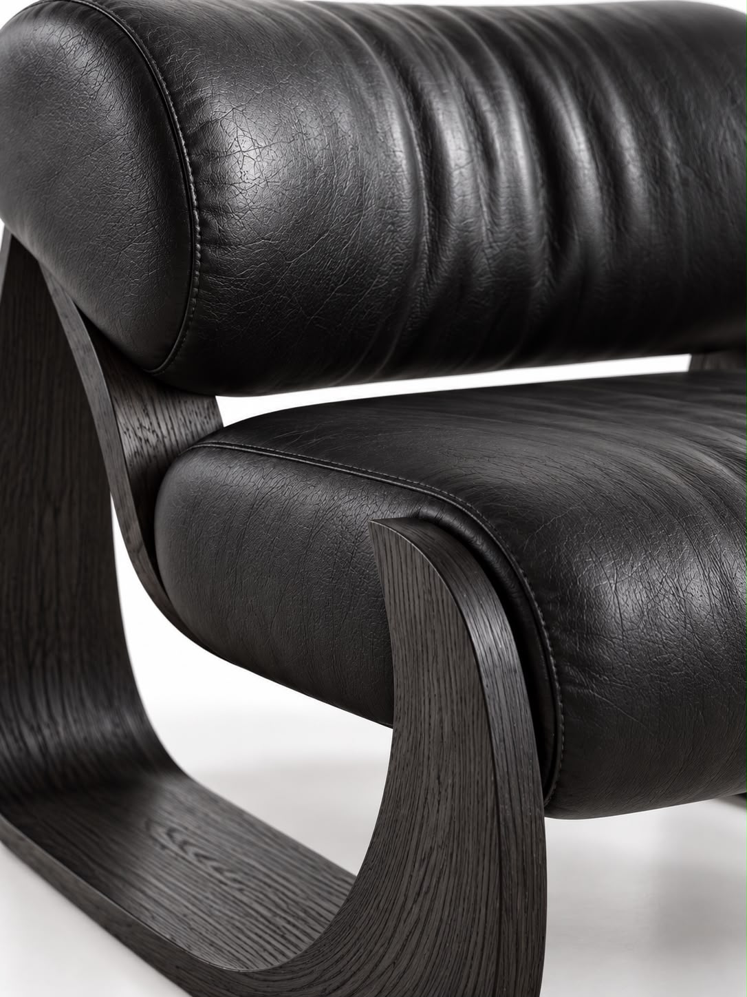 RIVA Loop Lounge Chair