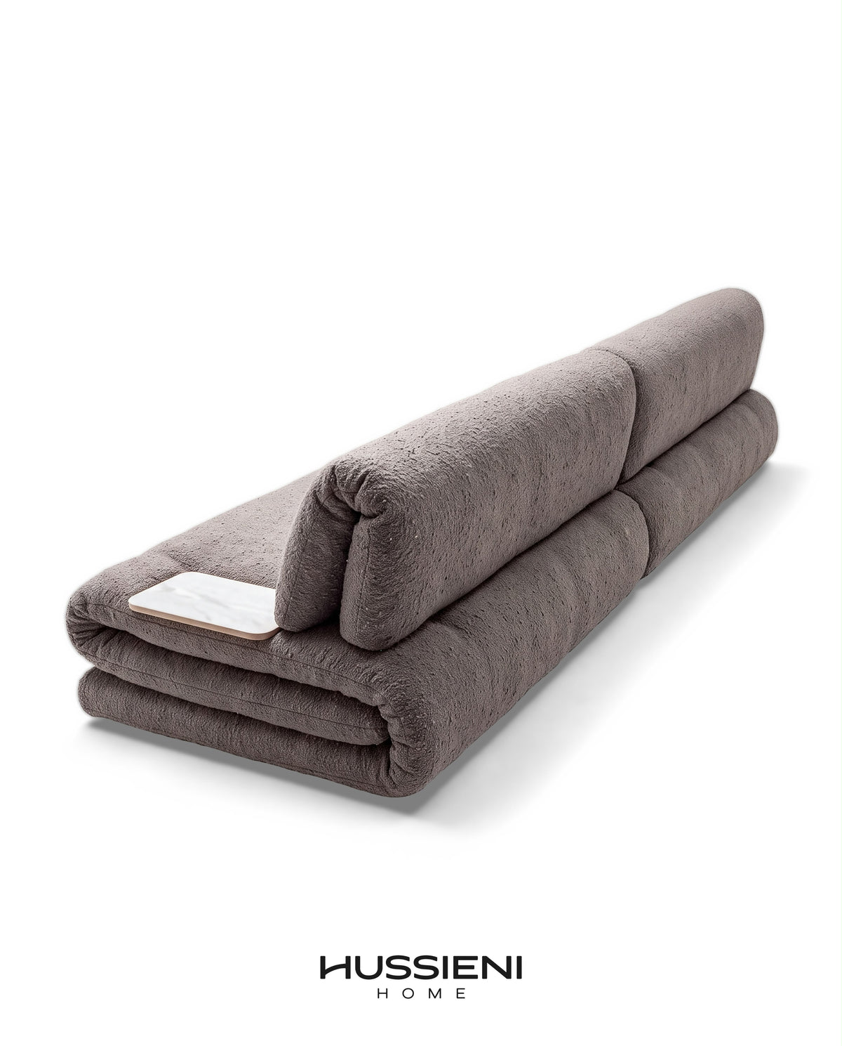 PLICO sofa angle view